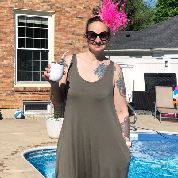 Meet your Posher, Kim - Picture 2 of 6